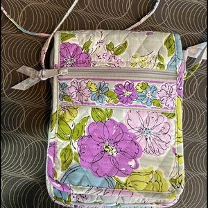 Vera Bradley crossbody purse